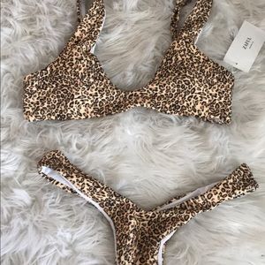 Leopard bikini